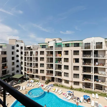 Apartment ❤studio With Kitchen & Balcony Pool View ❤oi❤ *